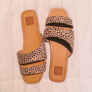 ✨Dolce Vita Slide Sandals✨